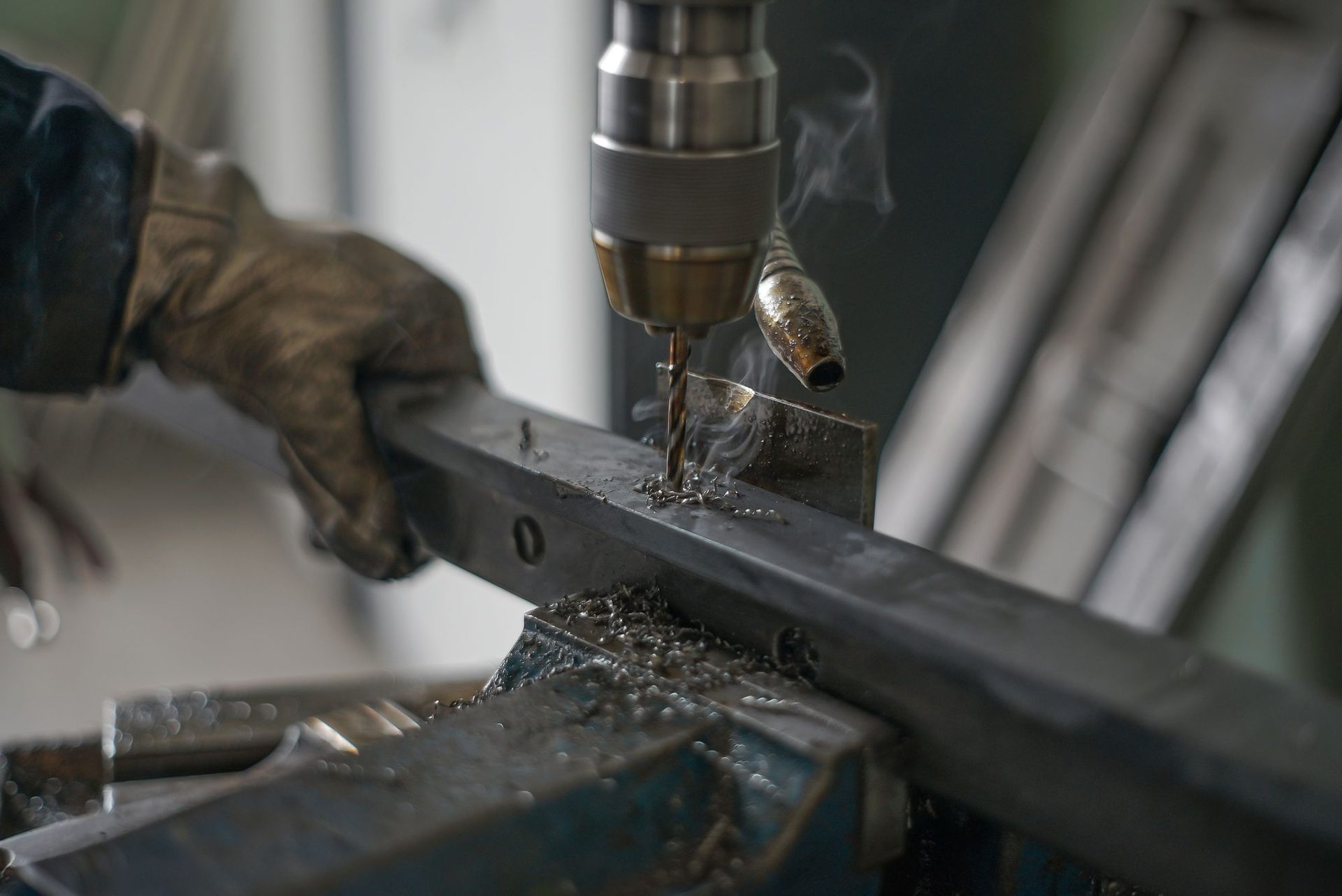 Drilling a bore in an extruded aluminum profile